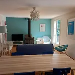 Holiday home Maison Avec Terrasse A Bois
