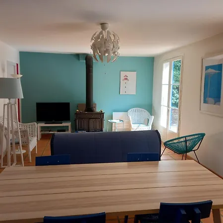 Σπίτι διακοπών Maison Avec Terrasse A Bois *