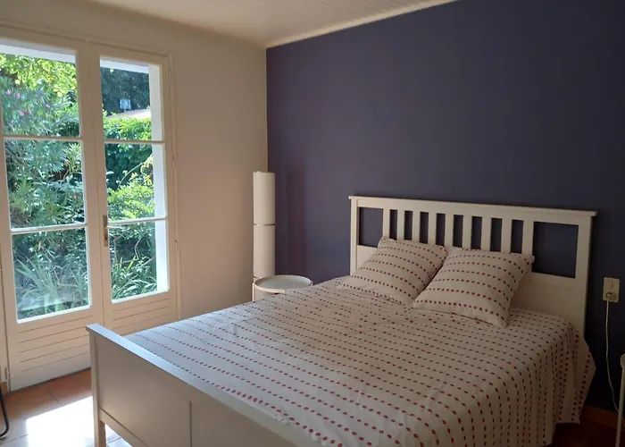Maison Avec Terrasse A Bois