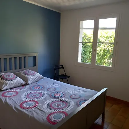 Maison Avec Terrasse A Bois *