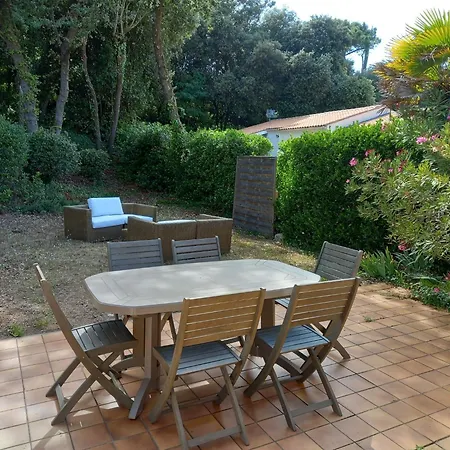 Сasa de vacaciones Maison Avec Terrasse A Bois Dolus d'Oléron